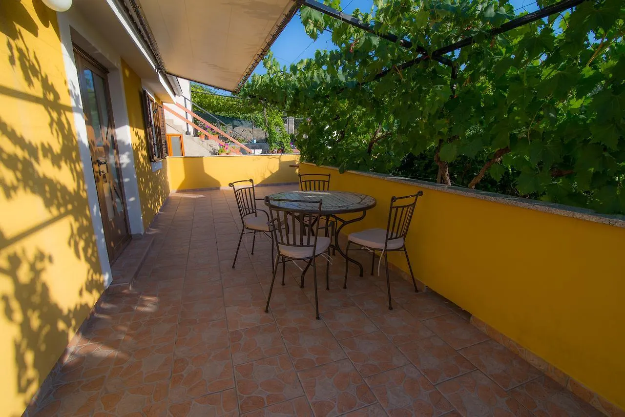 Rialto Apartment Veli Losinj Croatia